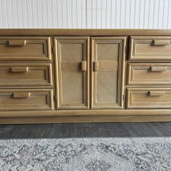 Dresser/ Buffet