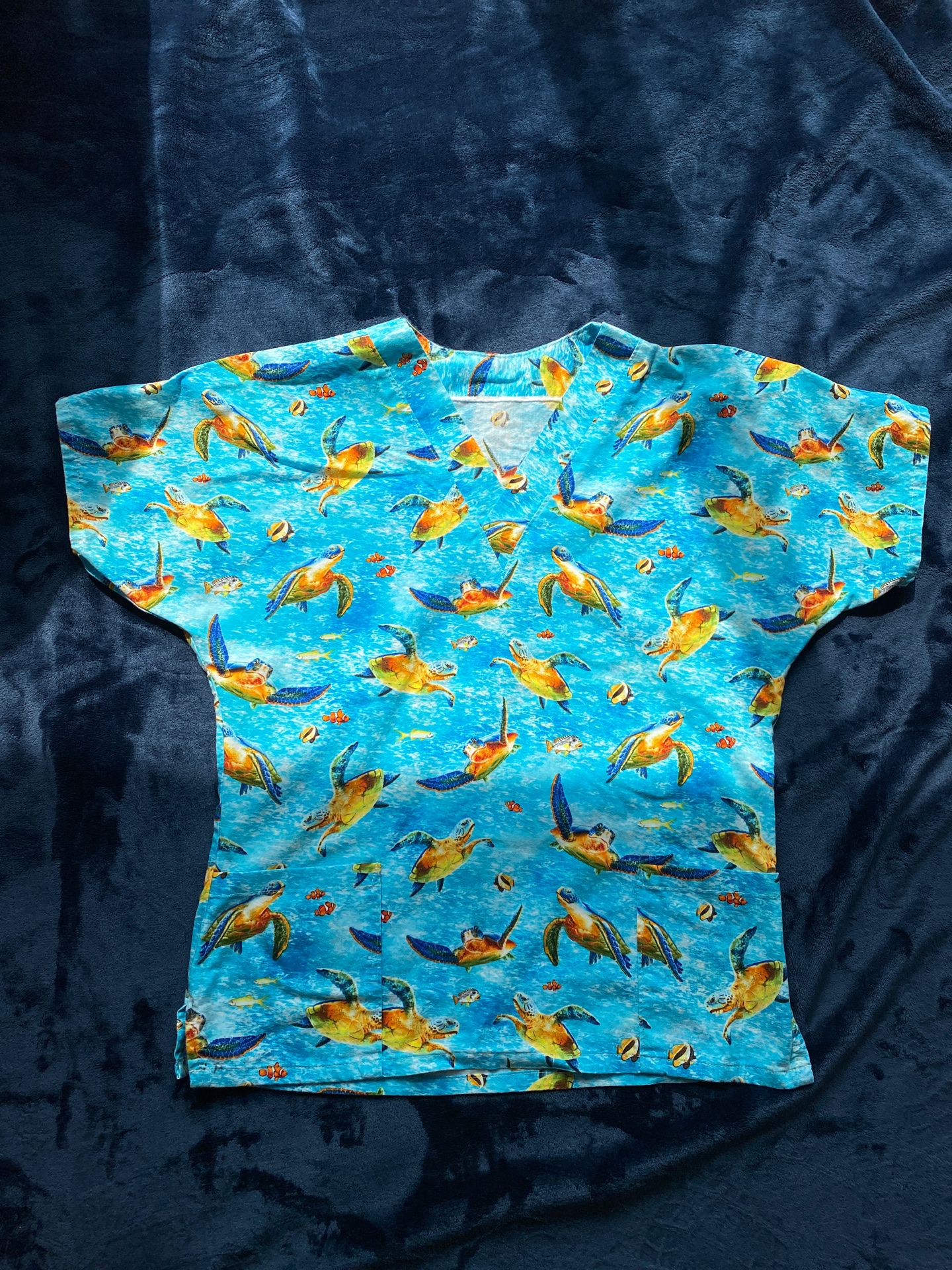100% cotton scrub tops size small $15. Each