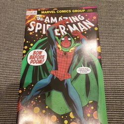 AMAZING SPIDER-MAN #23 MIKE MCKONE DOOM HOMAGE VARIANT [DS] (MARVEL March 2026)