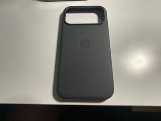 iPhone 17 Pro Max TechWoven case with MagSafe