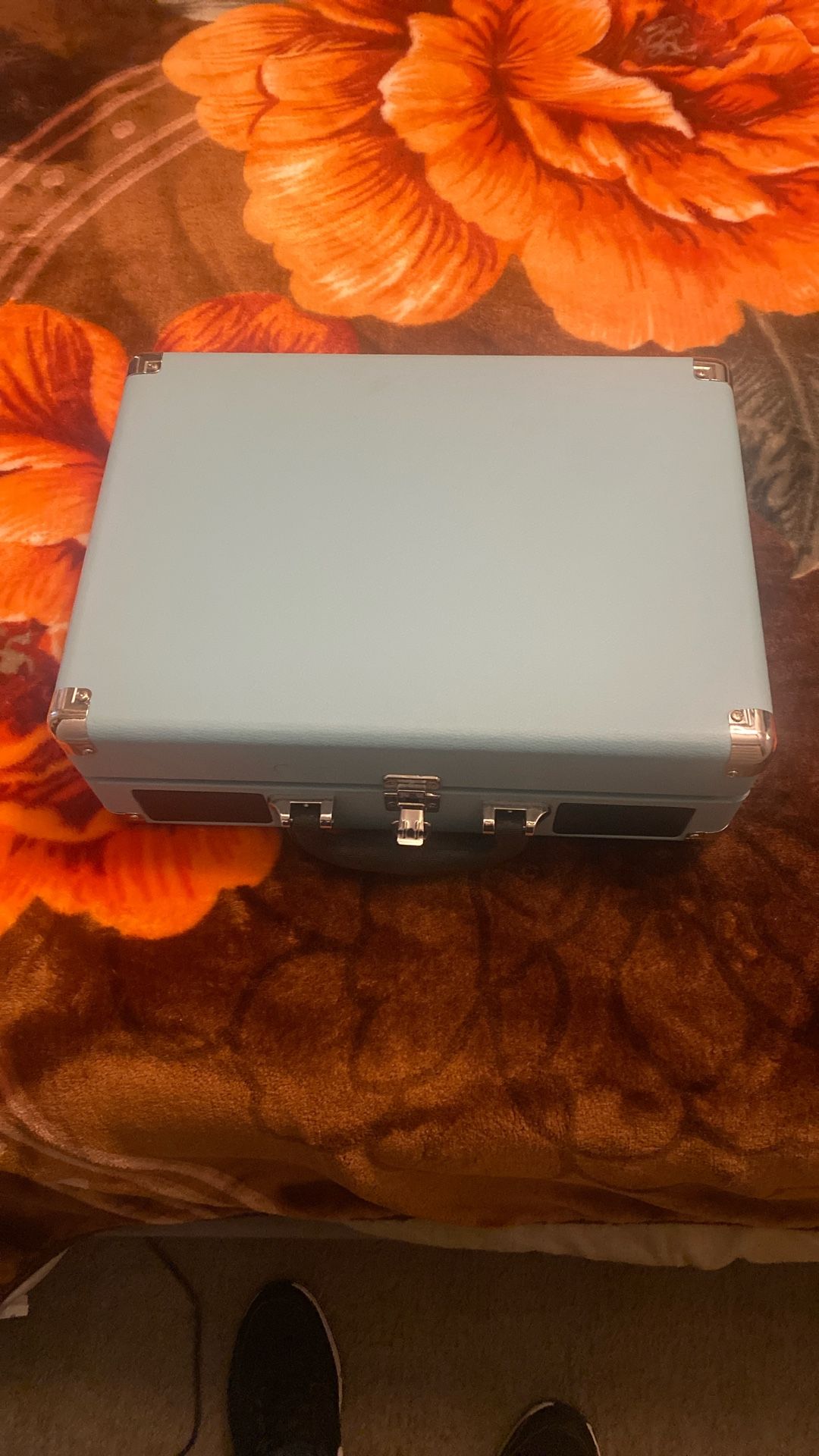 Victrola Journey Bluetooth Portable Suite case Record Player