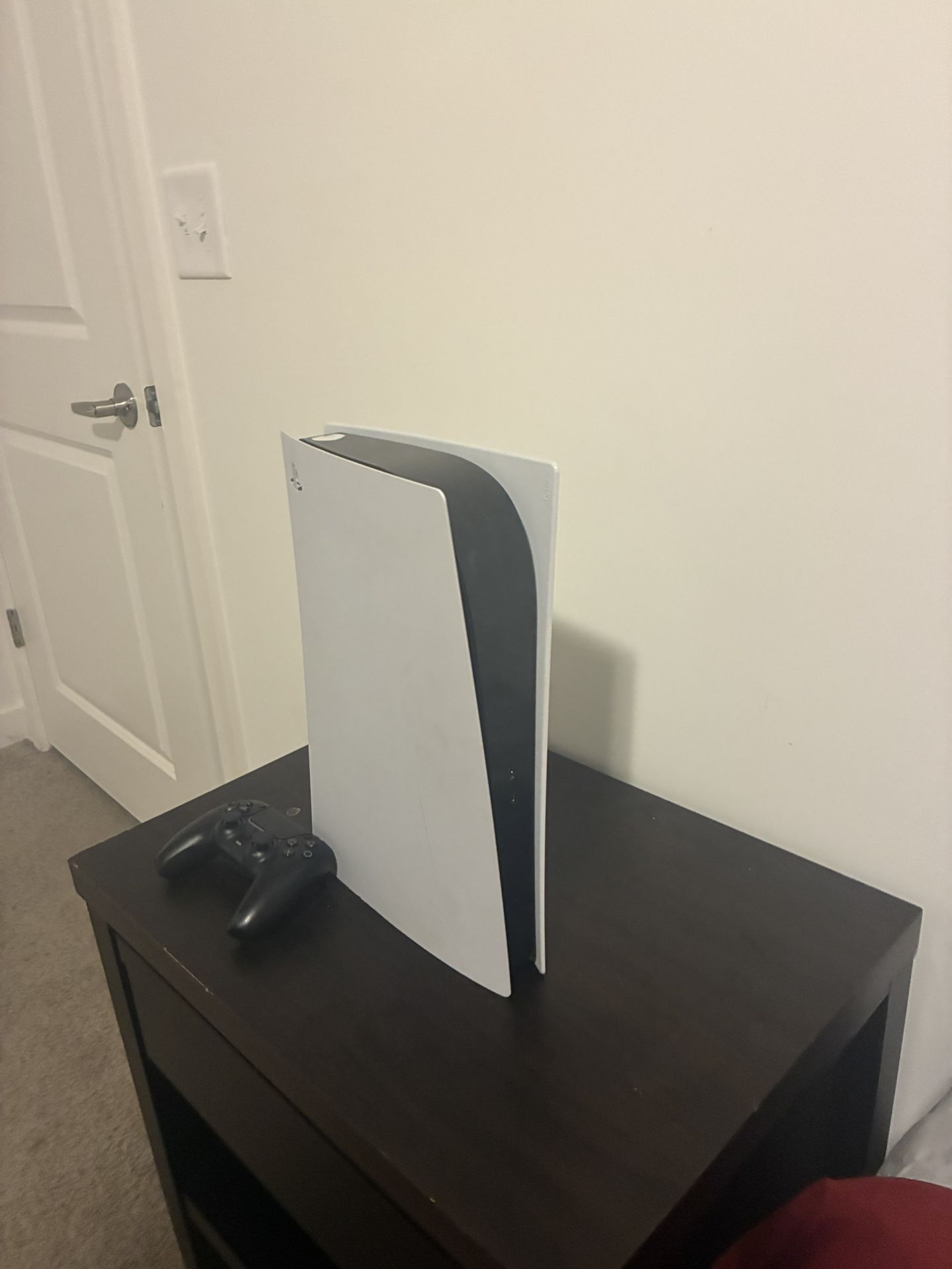 Must Sell Fast – PlayStation 5 Digital Edition w/ Controller