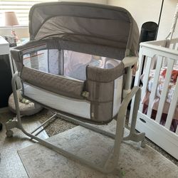 Ingenuity Dream Hero Starlight 3-in-1 Co-Sleeping Bassinet and Crib - Lume (Grey) with sheets