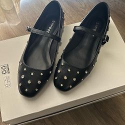New Mary Jane Shoes Size 6