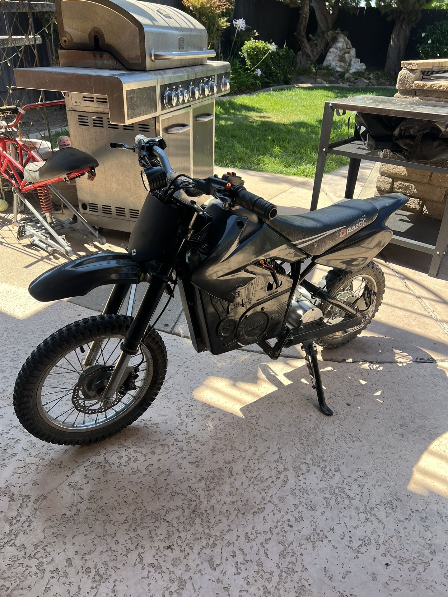 60v Razor Mx650