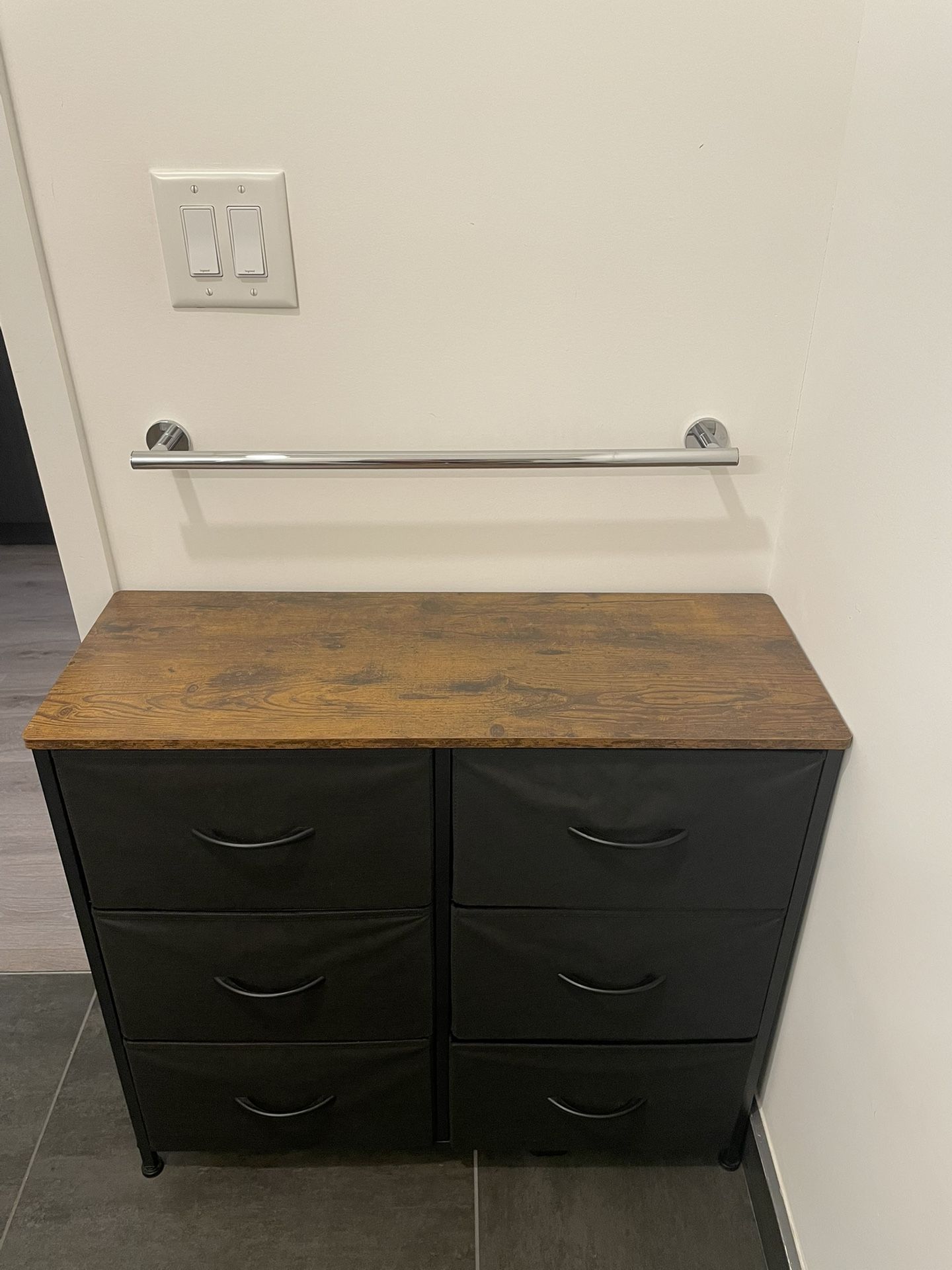Dresser for Bedroom with 6 Drawers, 3-Tier Wide Storage Chest of Drawers with Removable Fabric Bins