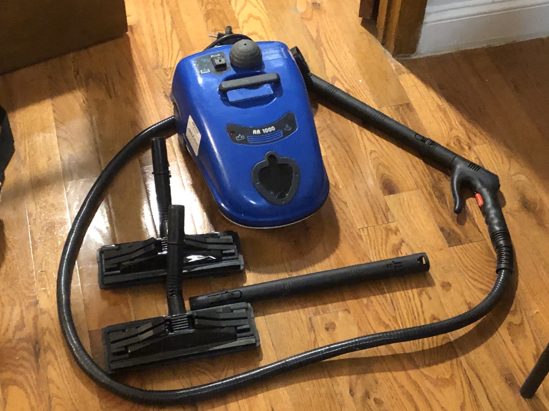 Apex 390 Commercial/Residential Steam Cleaner