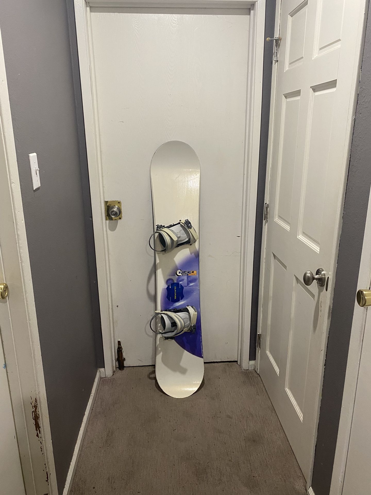 Snowboard with Bindings - Size 146cm