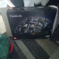 Lego Batmobile Tumbler 76240