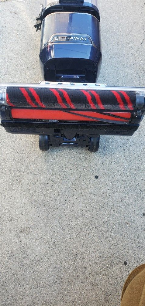 Shark Vacuum Cleaner En Perfectas Condisiones Usada Muy Poquito 