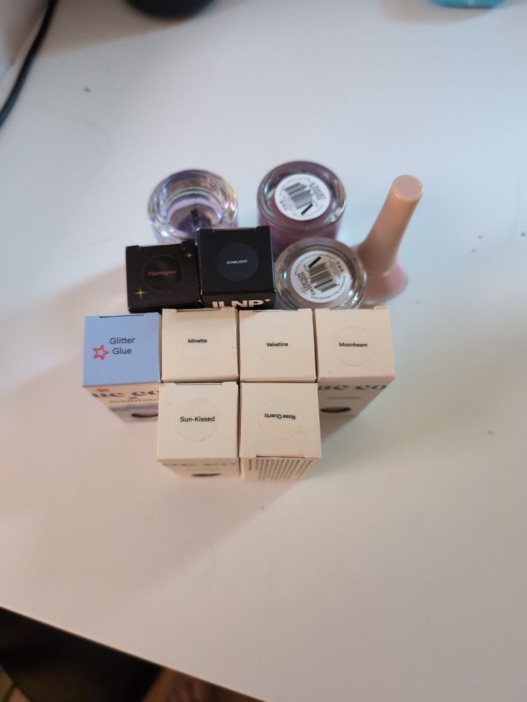 Niche Nail polish Lot