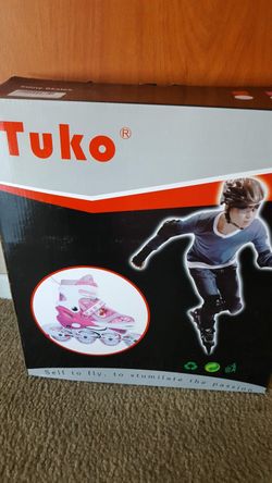 Girl’s roller skates