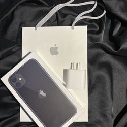 iPhone 11 Black 64 GB (Unlocked)