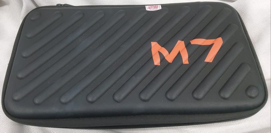 Hohem iSteady M7 Gimbal Stabilizer Protective Case ( Case Only)
This case is protects your Hohem iSteady M7 Gimbal Stabilizer it is cushioned and pre