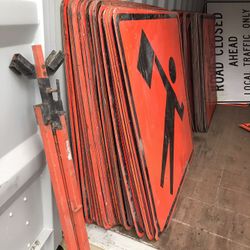 Traffic Control Signs 