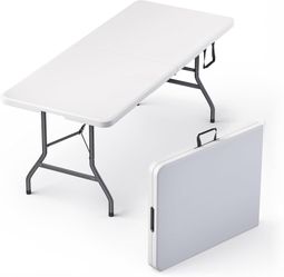 FOLDABLE TABLES – SPECIAL OFFER