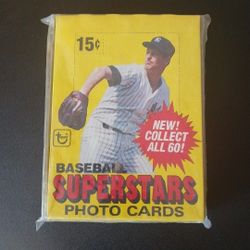 BASEBALL SUPERSTARS PHOTO CARDS 1980