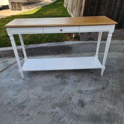 Pretty Sofa Table For Sale In Manteca