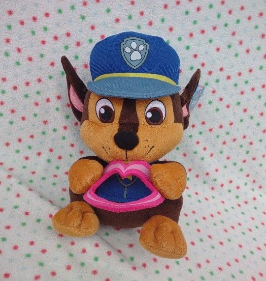 Paw Patrol Chase plush 12"H holding Valentine Heart Nickelodeon 2021