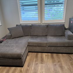 Couch Great Condition.   