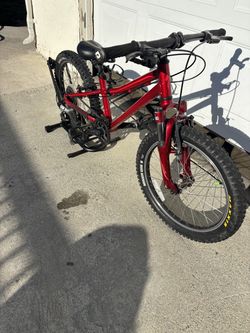 Specialized mountain bike 20”
