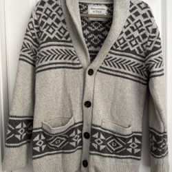 Abercrombie & Fitch Cardigan Sweater 
