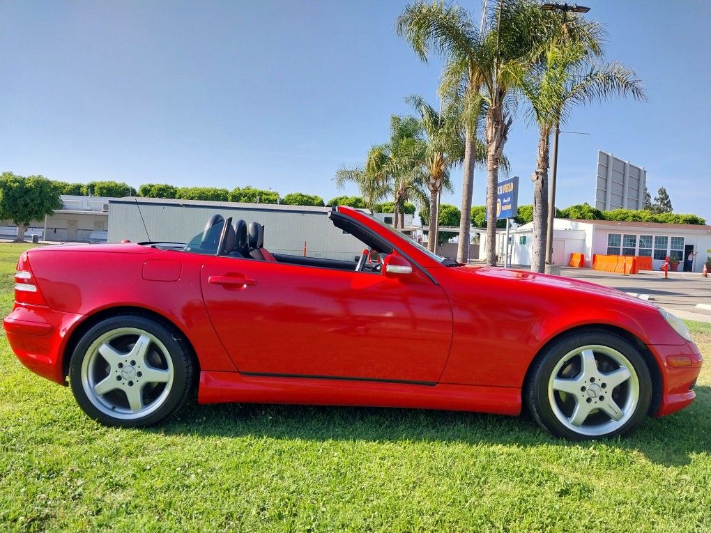 2002 Mercedes-Benz SLK
