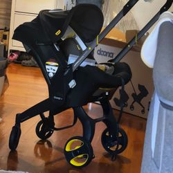 Doona Car Seat And Stroller 