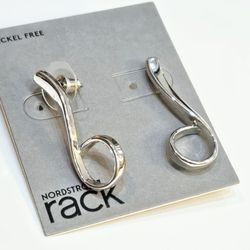 SHIPPING ONLY   *  Chic Loop Design 