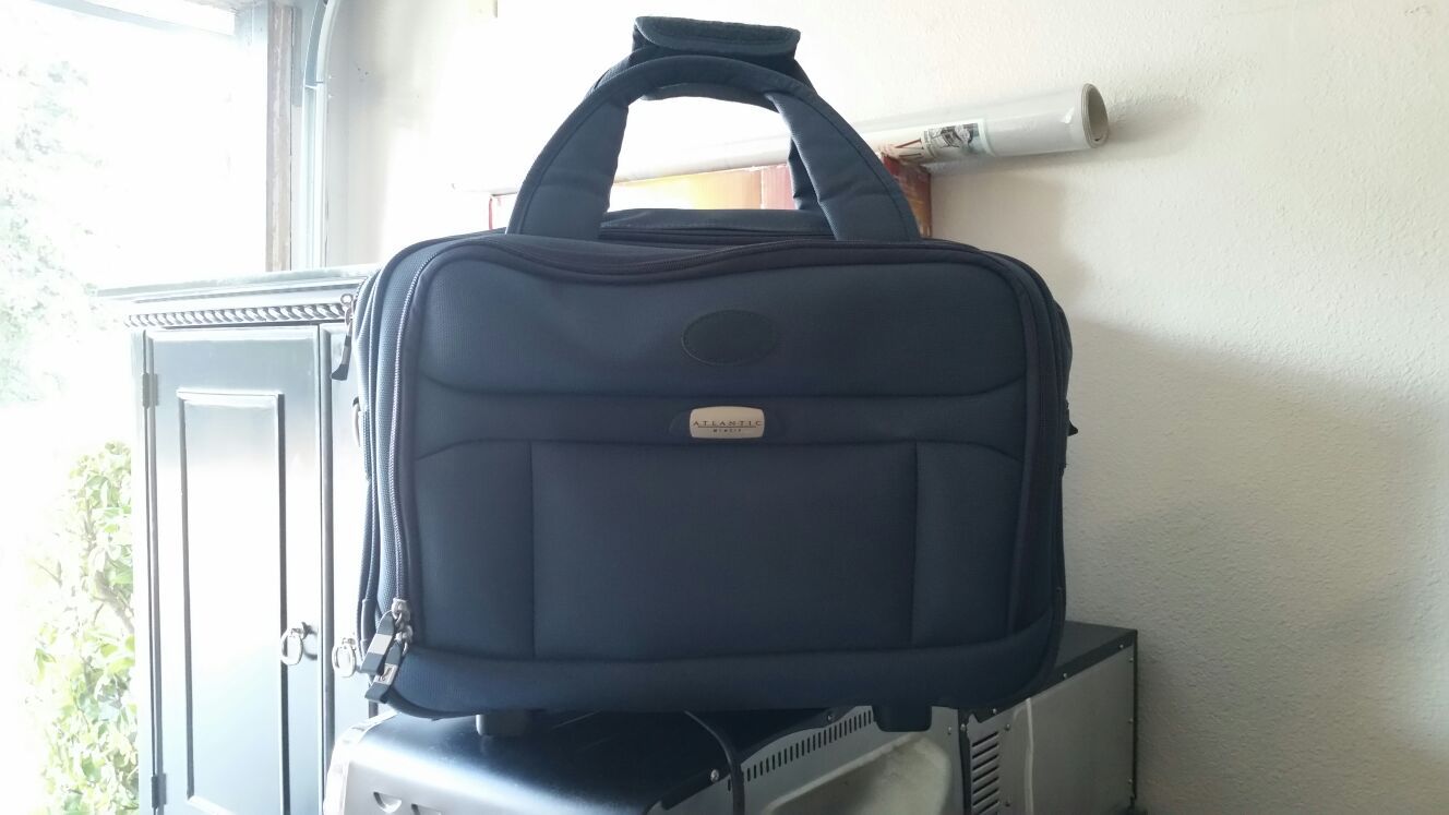 Navy blue Business suitcase with laptop area