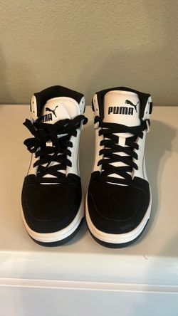 Puma’s Men Tennis Shoes
