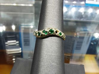 Women's Ring - Anniversary - Yellow Gold 14k (.585) 1.5 grams Size 5.5