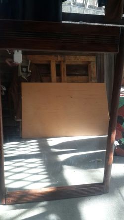 Dresser mirror