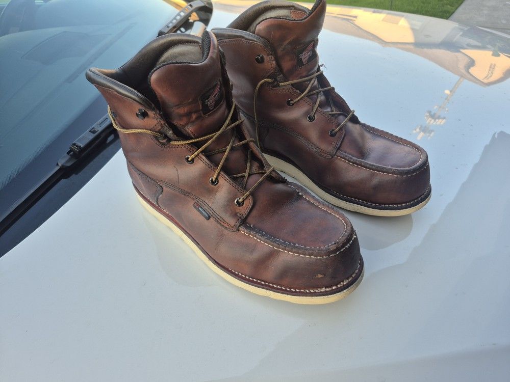 Red Wings Boots Size. 13
