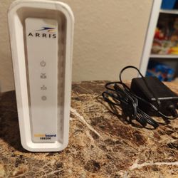 Surfboard Cable modem 3.1 