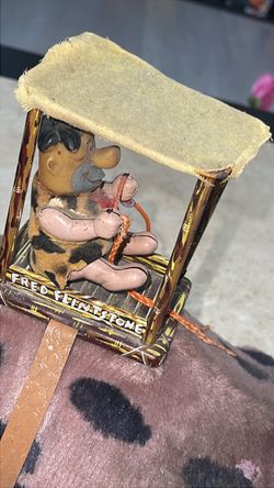 Vintage 1962 Marx Fred Flintstone on Dino Dinosaur Battery Operated Toy