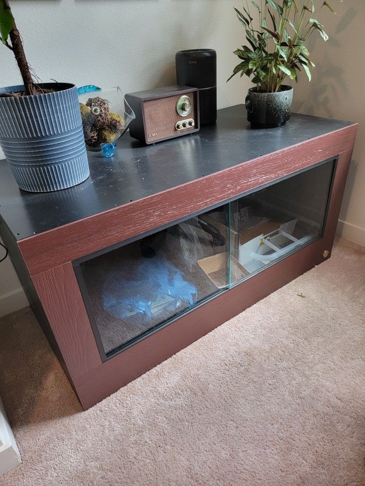 Never Used - Toad Ranch Reptile Enclosure