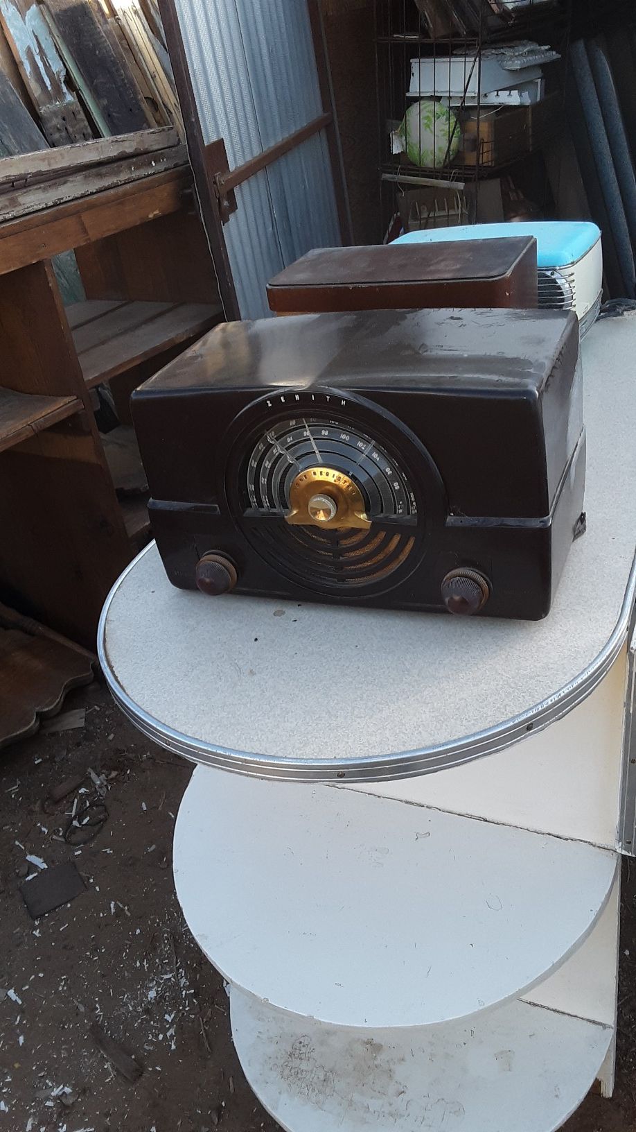 Antique collectable radio