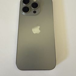 Apple iPhone 15 Pro - 256GB - Natural Titanium- Unlocked 