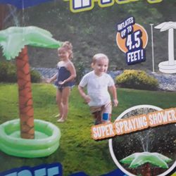 Inflatable Sprinkler...palm tree...new