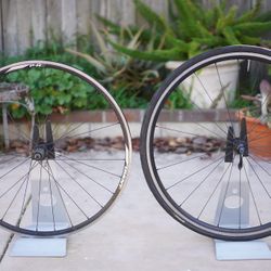 Giant P-R2 Alloy Clincher 11spd Shimano/SRAM Road Wheelset