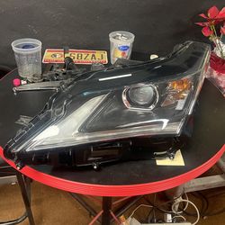 Are 2018 NX 300 driver side headlight