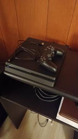 PlayStation 4 Slim 500 gb