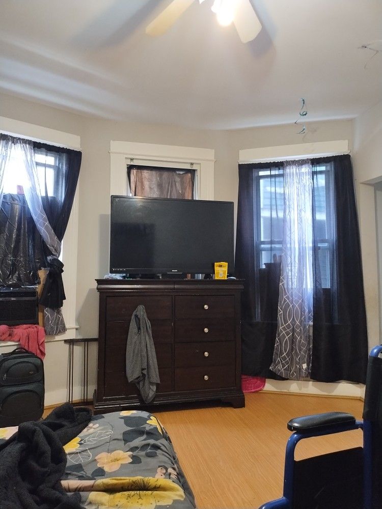 50 Inch TV Philips