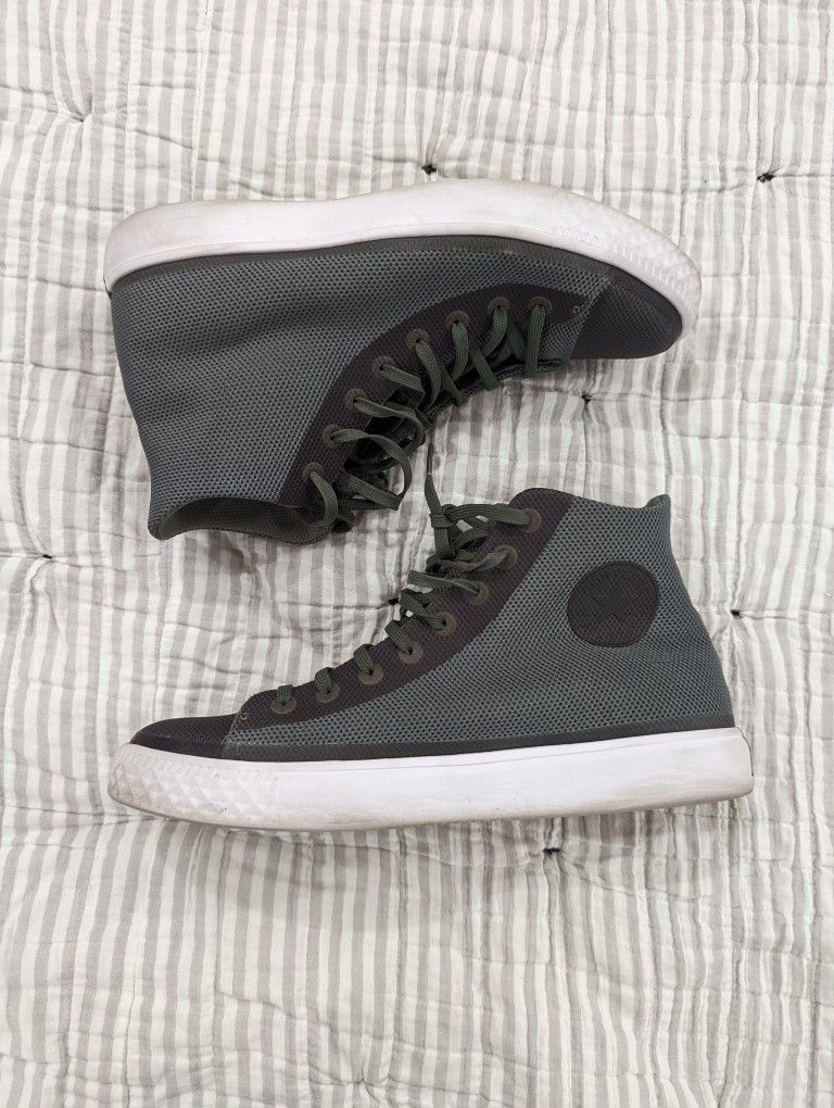 Converse CTAs Green and Black Sz 12.5