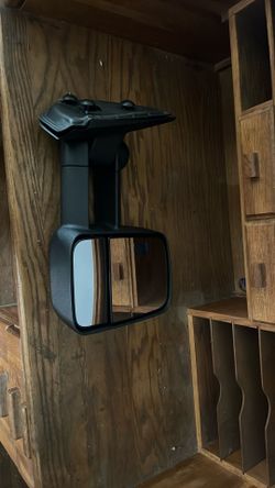 08 Chevy Silverado right side mirror brand new