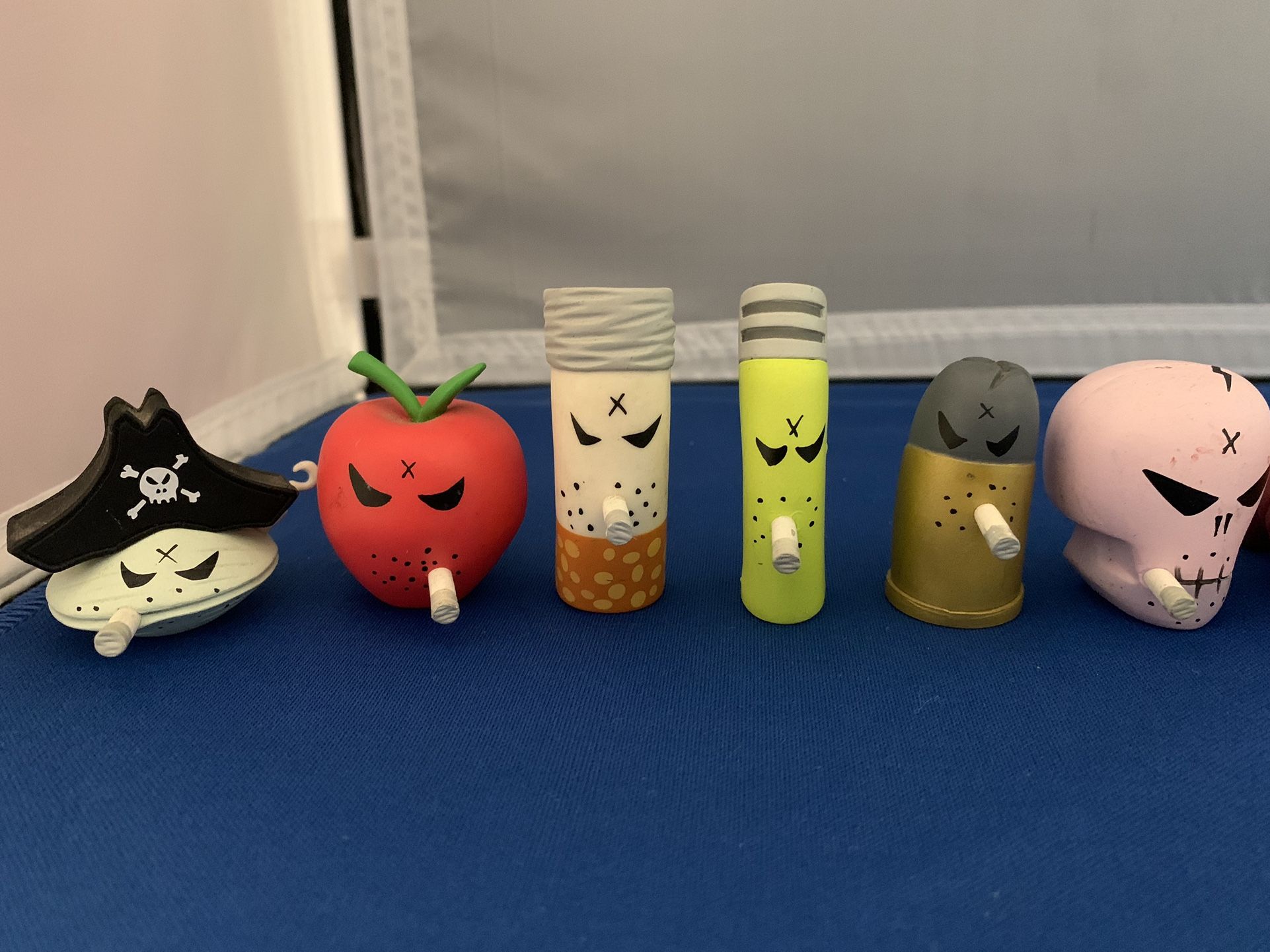 Kid robot X Frank Kozik Mongers Lot