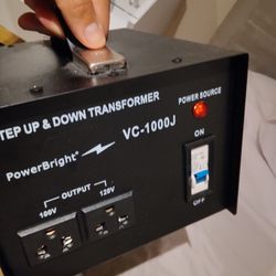 PowerBright 1000W Step Up & Down Transformer