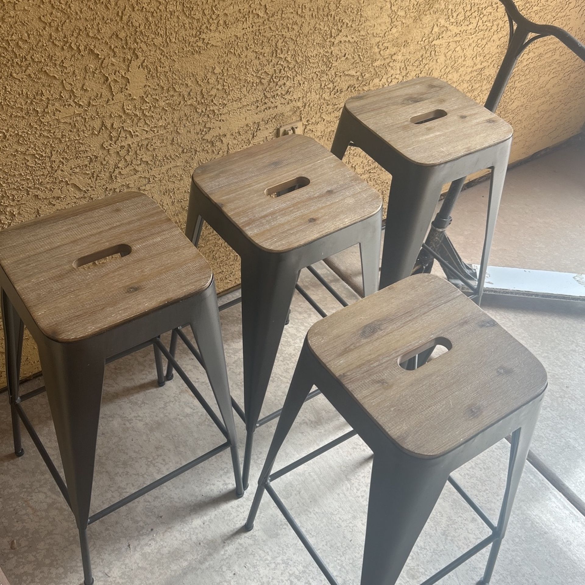 Barstools 