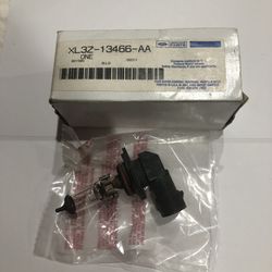 Ford bulb